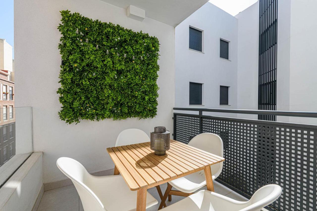 Constancia Apartment In Malaga By Solaga Holiday Homes エクステリア 写真