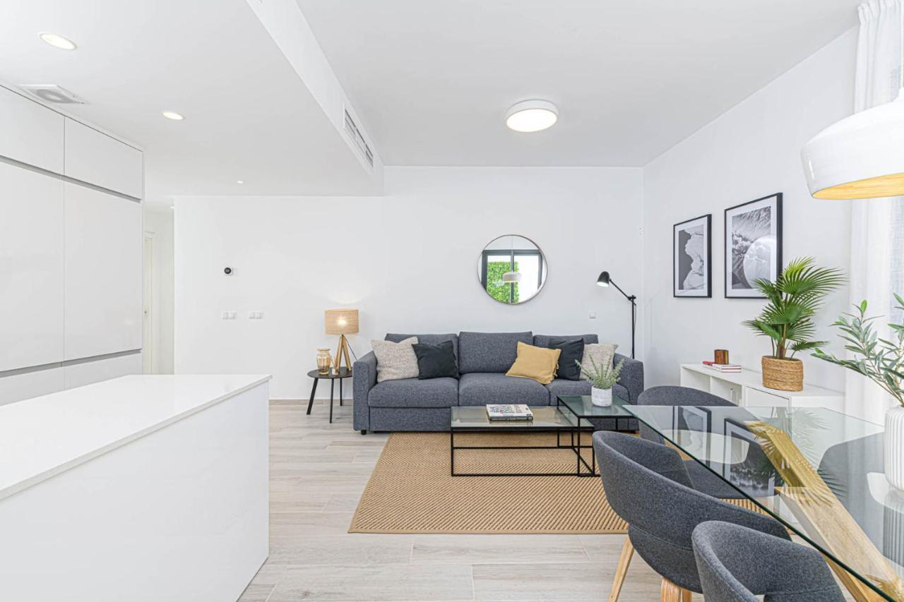 Constancia Apartment In Malaga By Solaga Holiday Homes エクステリア 写真