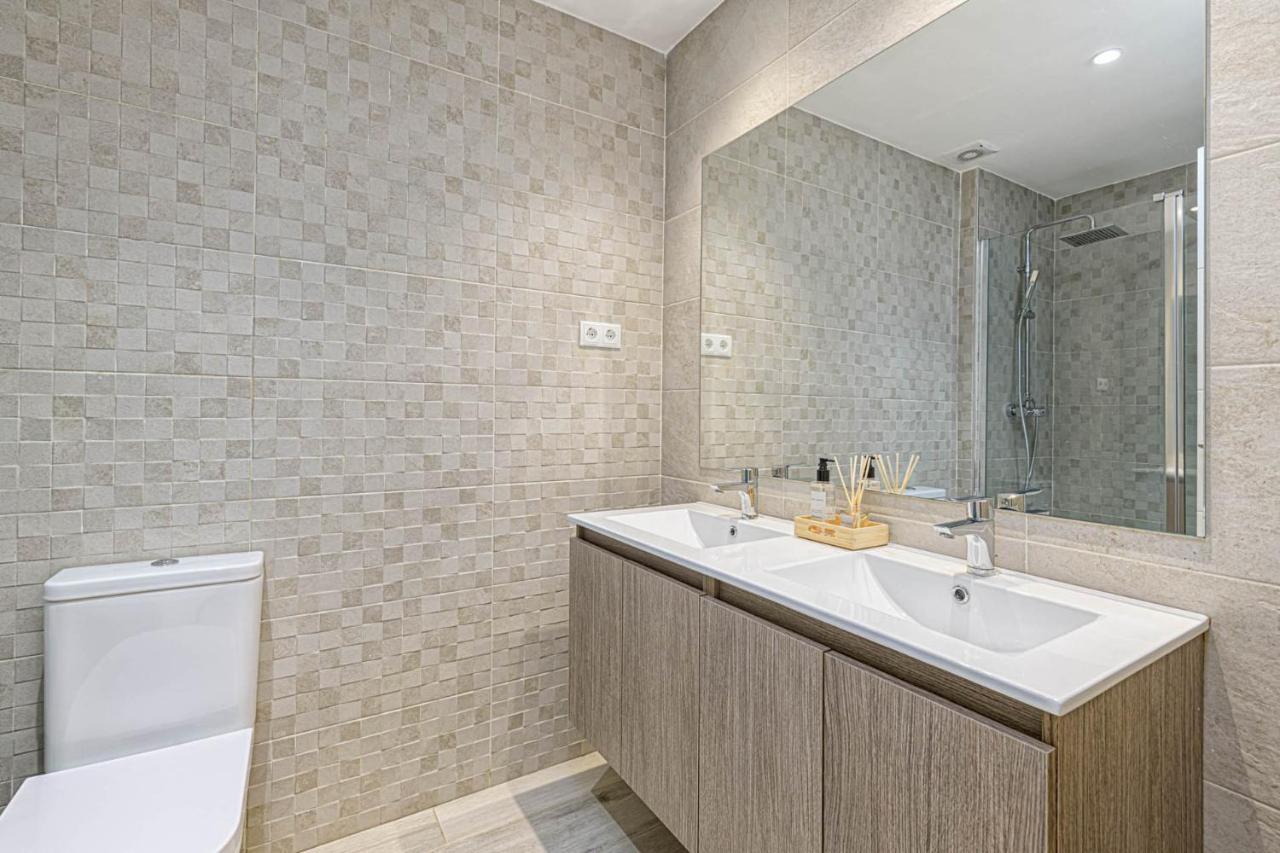 Constancia Apartment In Malaga By Solaga Holiday Homes エクステリア 写真